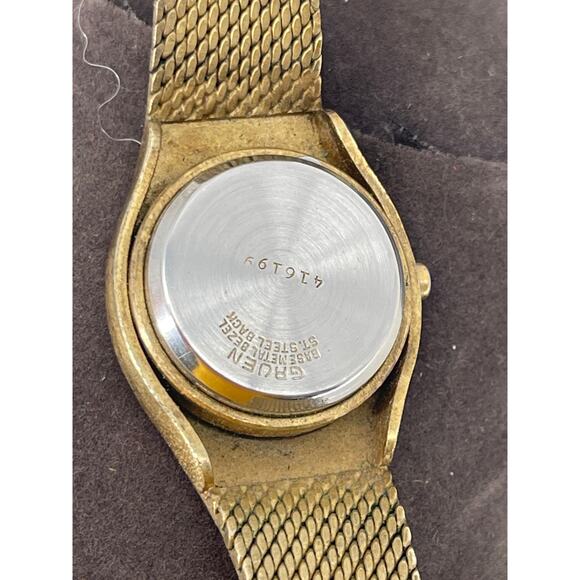 Vintage Gruen Red Led Mens Quartz Watch Rare - Picture 4 of 5